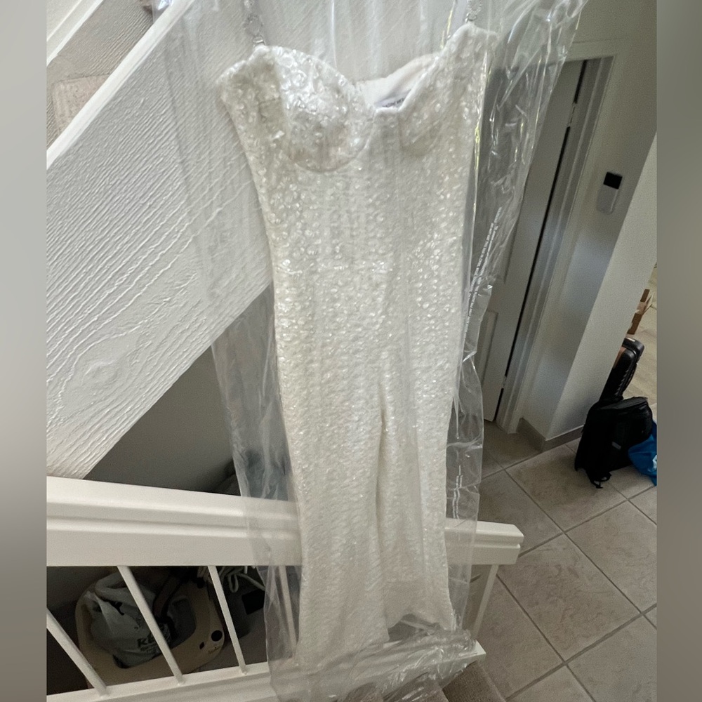 Nadine Merabi White Jumpsuit - Tailored + Dry Cleaned - Picture 2 of 11